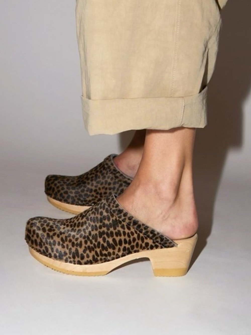 No. 6 Mid Heel Old School Clog Spotted Pony/Brown Base